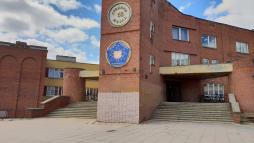 Контактный телефон:
8 (34370) 4-23-60 (канцелярия)

E-mail:
ou.school58@yandex.ru

Режим и график работы:
Пн - Сб: 8.00 - 19.00, Вс: выходной